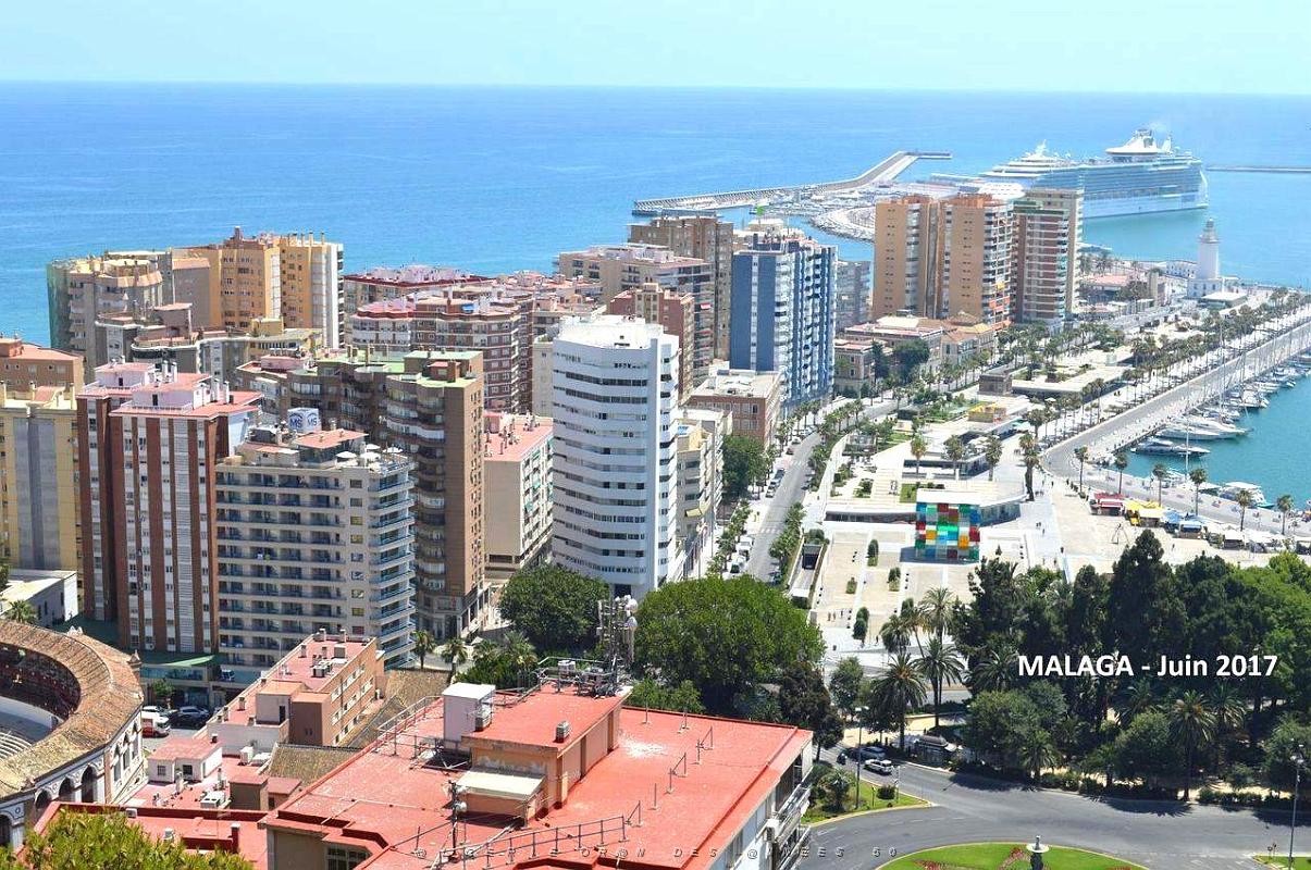 013- Malaga vue du Gibralfaro.JPG
